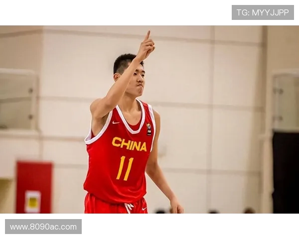 张博源日常训练片段：以结果为导向验证训练效果的重要性